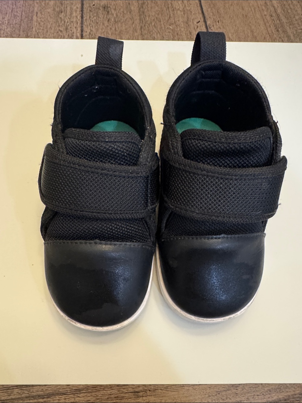 Ikiki Black Squeaker Shoes